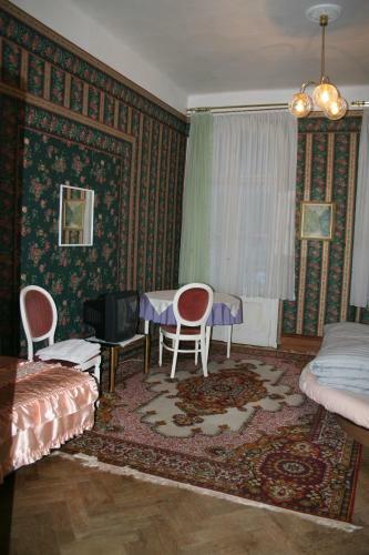 Hostal Pension Z�mek Rudn�k