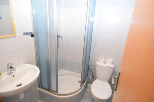 Hostal Pension Dob�k