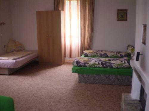 Hostal Chalupa Tourov