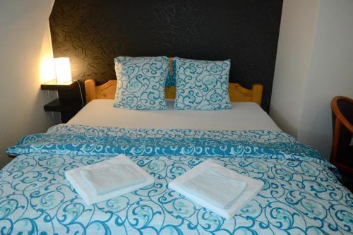 Hotel Ji?i?n�