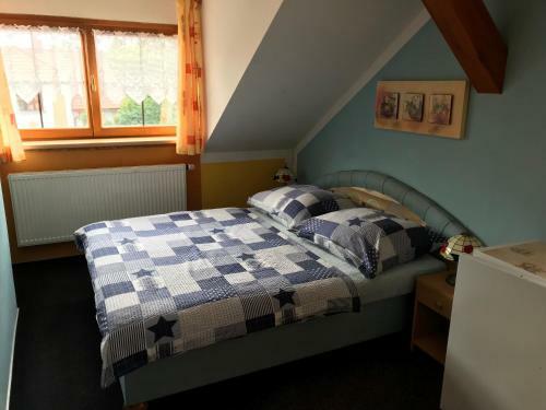 Hostal Penzion A Autokemp Wolf