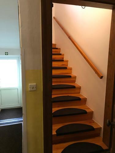 Hostal Penzion A Autokemp Wolf