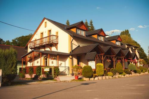 Hostal Penzion A Autokemp Wolf