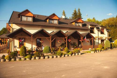 Hostal Penzion A Autokemp Wolf