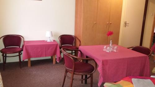 Hostal Penzion Villa