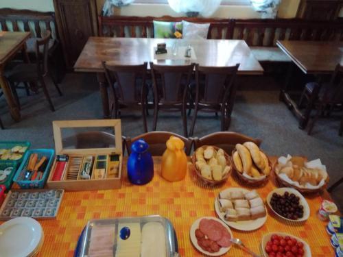 Hostal Penzion Kozabar