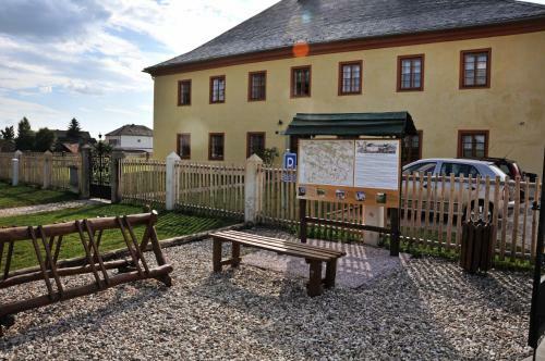 Hostal Penzion Na Fa?e