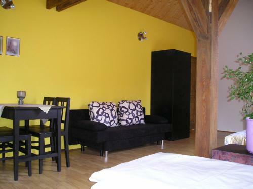 Hostal Pension La?any