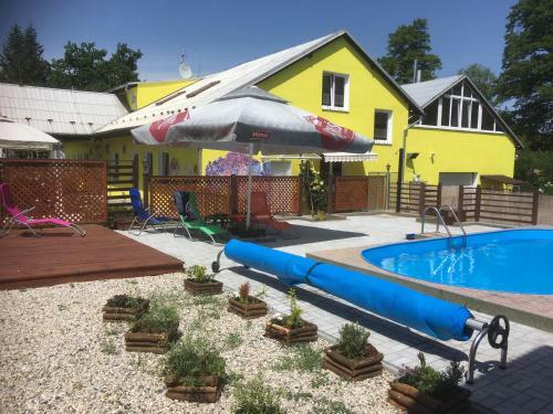 Hostal Penzion Kr�sn� Dv?r