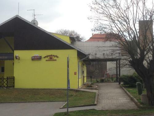 Hostal Penzion Kr�sn� Dv?r