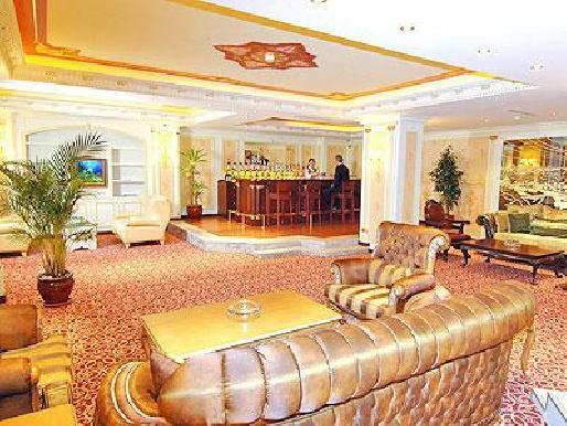 Lady Diana Hotel