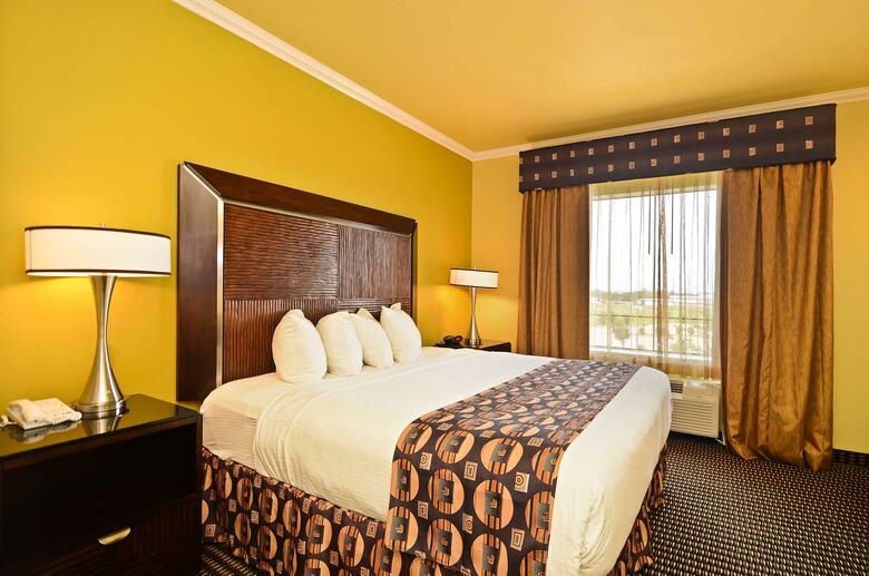 Hotel Best Western Plus Christopher Inn And Suites