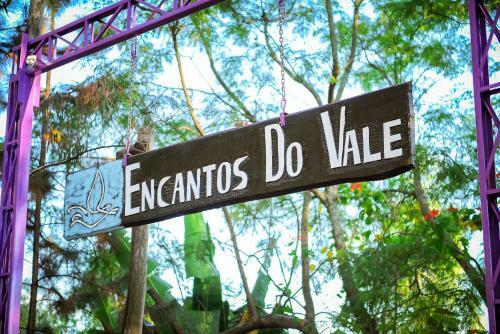 Hostal Encantos Do Vale Pousada E Spa Cultural