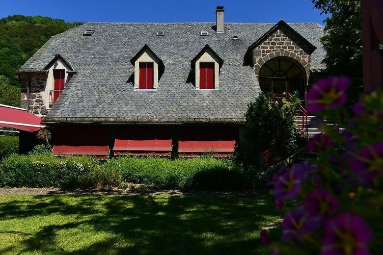 Posada Auberge De L'aspre