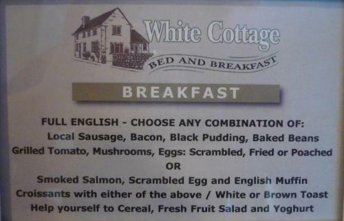 White Cottage Bed And Breakfast