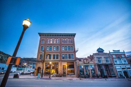 The Victor Hotel