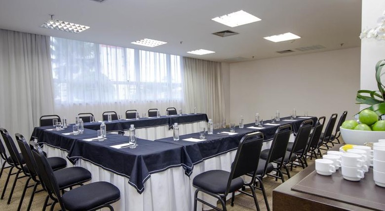 Hotel Naoum Express Brasilia