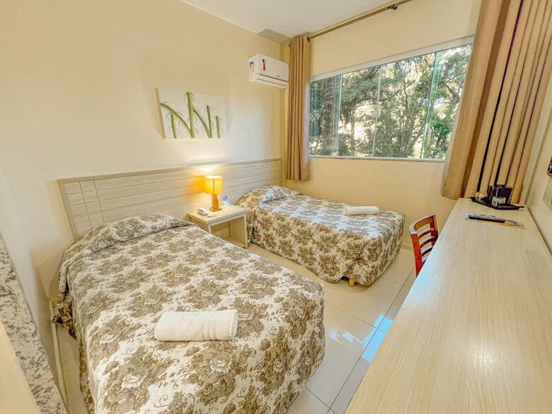 Hotel Golden Park Campos