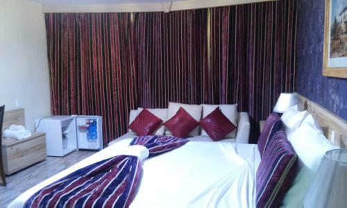 Hostal Pousada Presidente Hotel