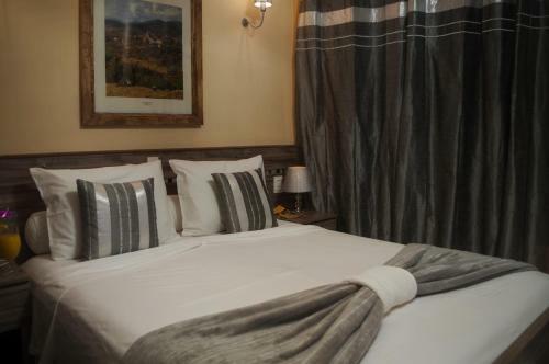 Hostal Pousada Presidente Hotel