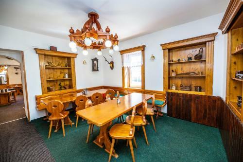 Hostal Hotel Svaty Hubert