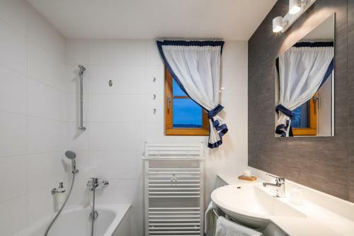 Hotel Ostrov