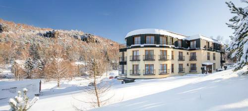 Hotel Ostrov