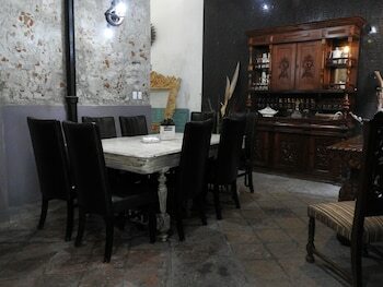 Hotel Mes�n Sacrist�a De La Soledad
