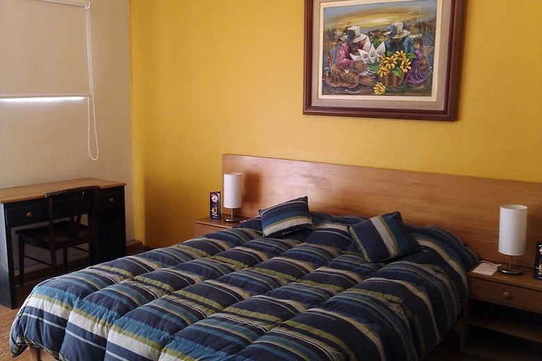 Flying Dog Hostel Lima