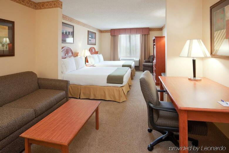 Holiday Inn Express Hotel & Suites Livermore