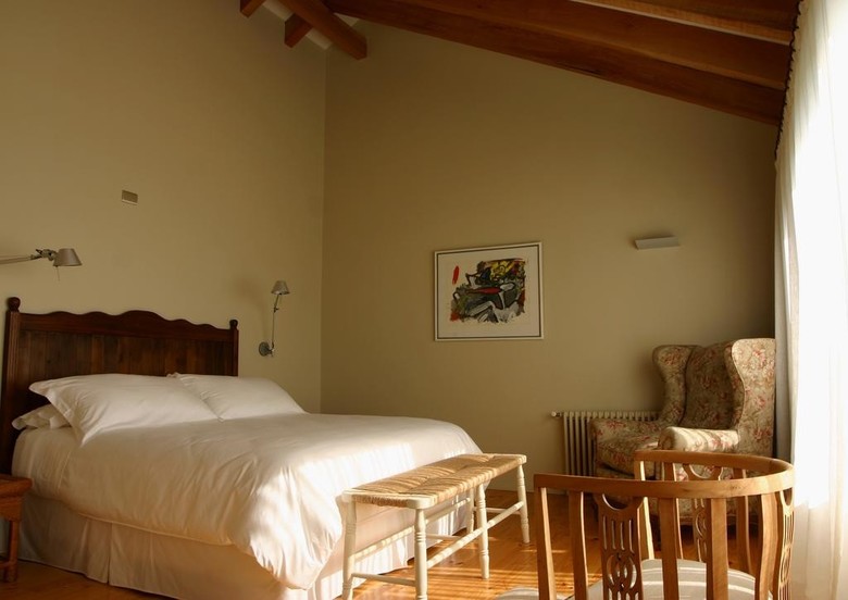Hotel Los Caiquenes