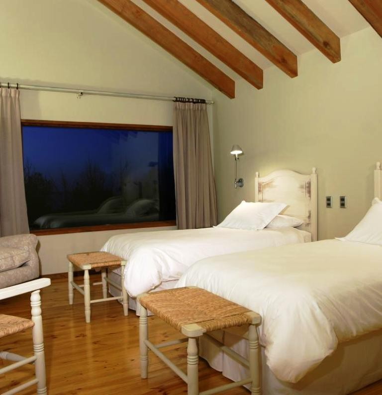 Hotel Los Caiquenes