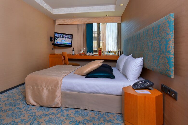 Hotel Pera Tulip