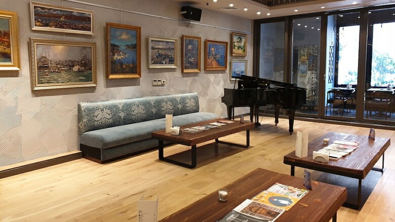 Hotel Pera Tulip