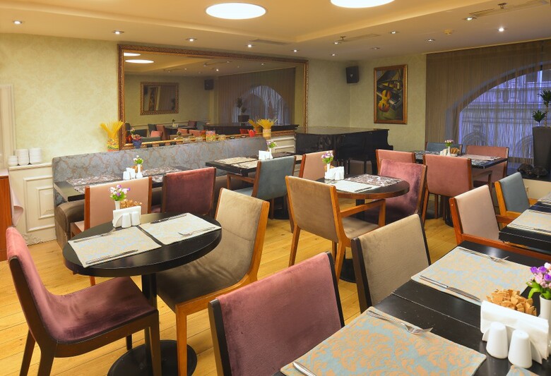 Hotel Pera Tulip