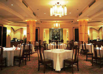 Loong Palace Hotel And Resort
