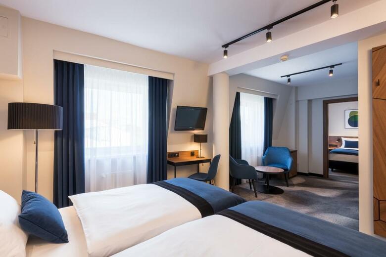 Hotel Ascot