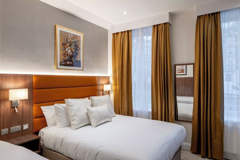 Grand Concerto Hotel