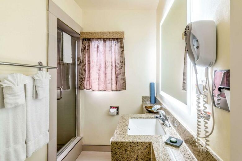 Hotel Rodeway Inn Long Beach