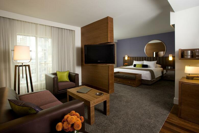 Hotel Hyatt, The Pike, Long Beach
