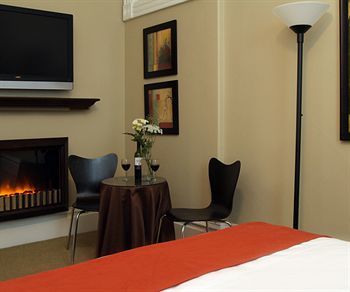 Posada The White House Inn & Spa
