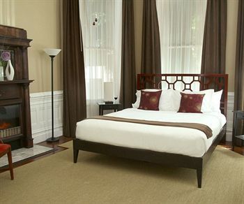 Posada The White House Inn & Spa
