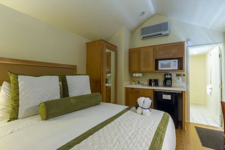 Hotel Riverpointe Napa Valley Resort