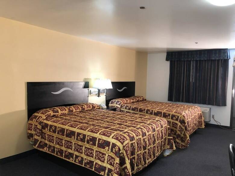 Hotel Luxury Inn