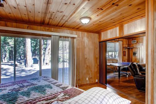 Trout Creek Lodge