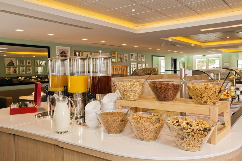 Hotel Residhome Roissy Park
