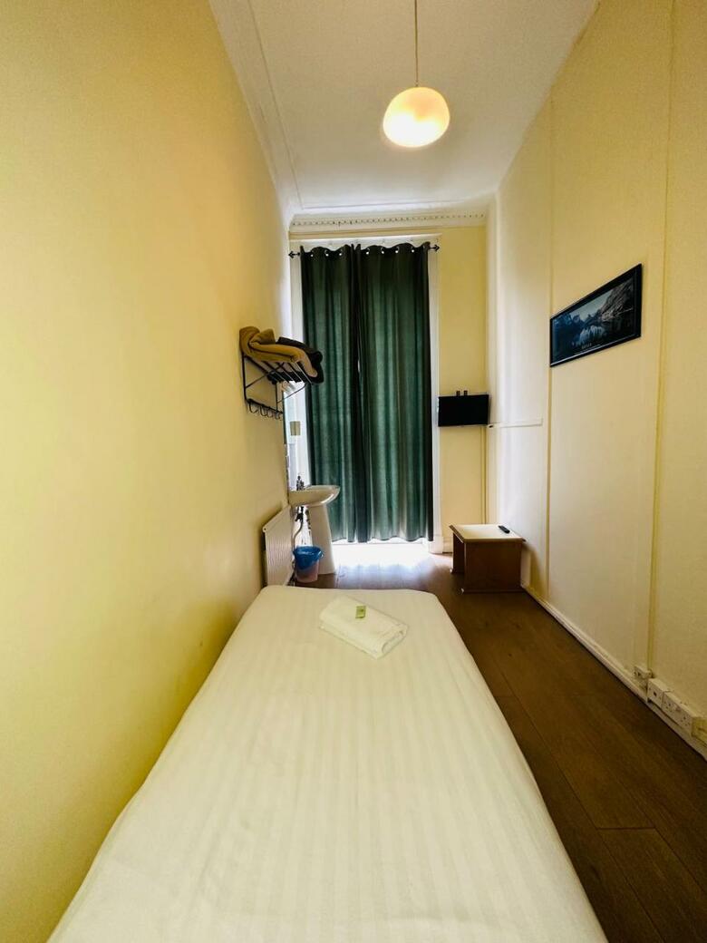Hostal Thanet Hotel Annex