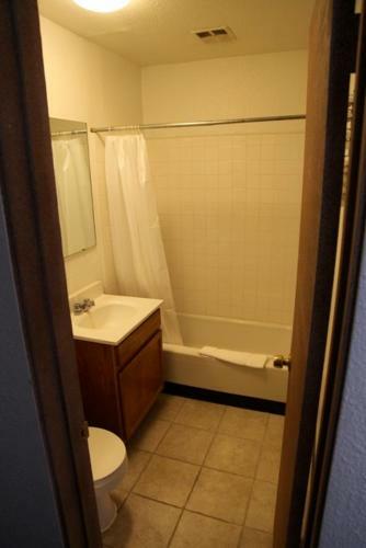 Motel Seatac Inn