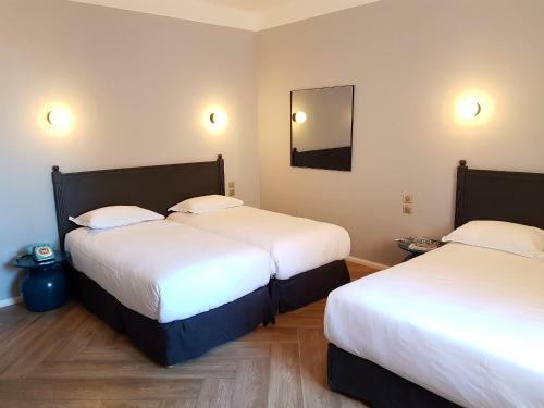 Hotel H�tel L'orque Bleue