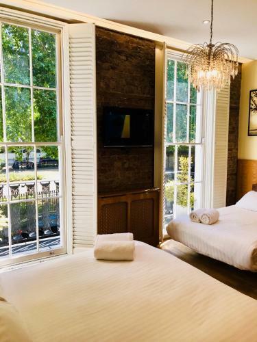 Hostal Melville Hotel